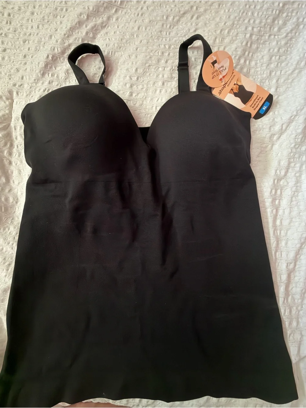 Black Seamless Comfort Cami with built in bra. Brand new with tags, size XL - Picture 13 of 14